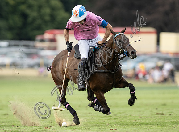 Polo action, 2025 Gold Cupsemi-final, Cowdray Park Polo Club