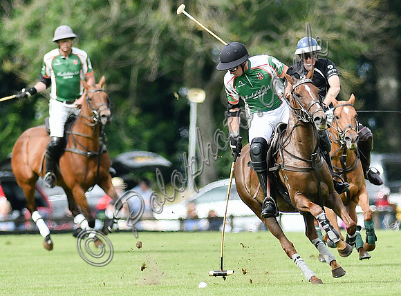 polo action for the Corinium Bowl, Cirencester Park