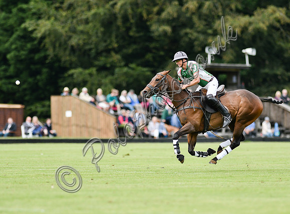 polo action for the Corinium Bowl, Cirencester Park