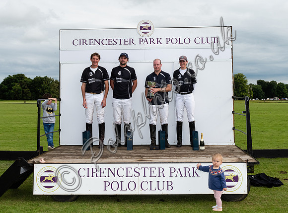 polo action for the Corinium Bowl, Cirencester Park