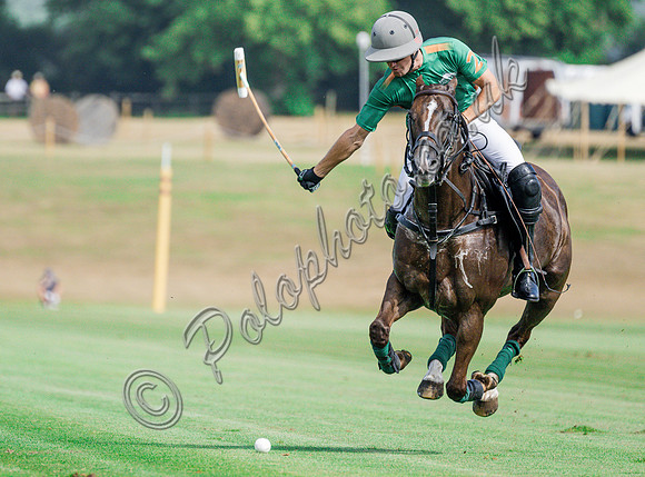 olo action, 2025 Gold Cup, Cowdray Park Polo Club