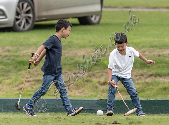 Treading in the divots