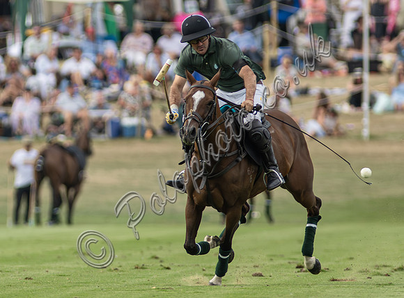 Polo action, 2025 Gold Cupsemi-final, Cowdray Park Polo Club